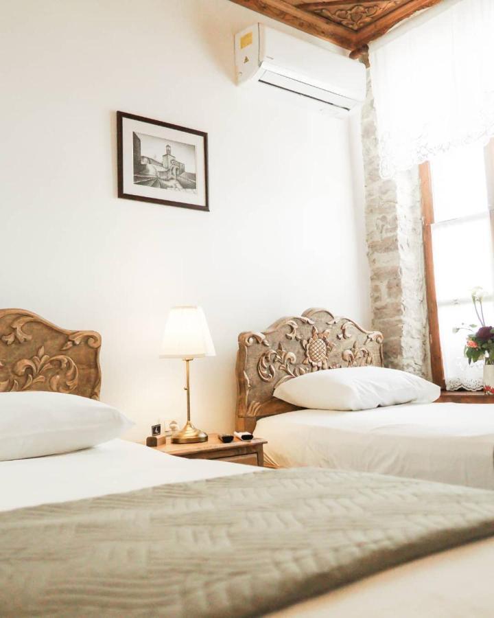 4 Rooms Gjirokastra Eksteriør billede