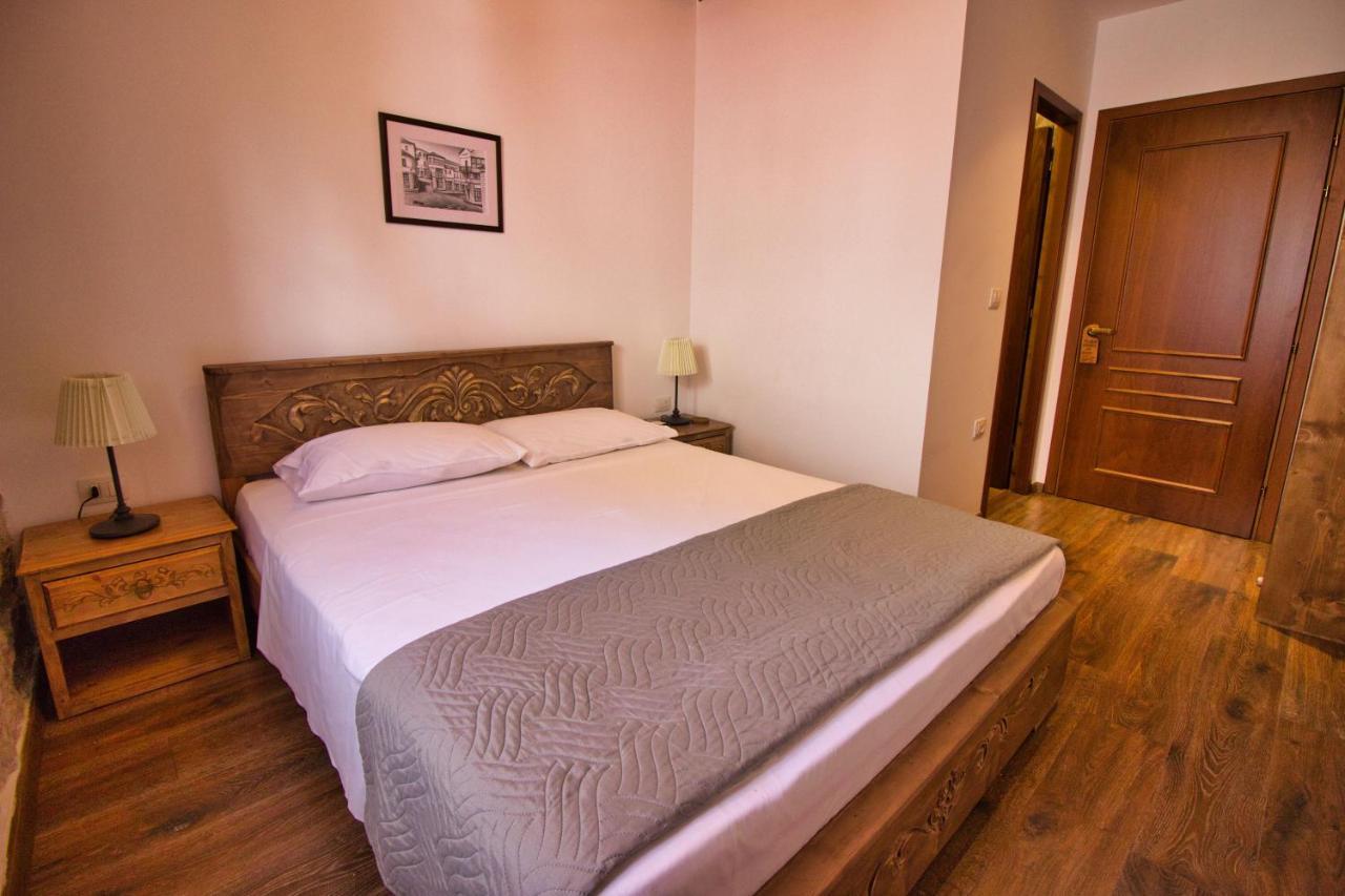 4 Rooms Gjirokastra Eksteriør billede