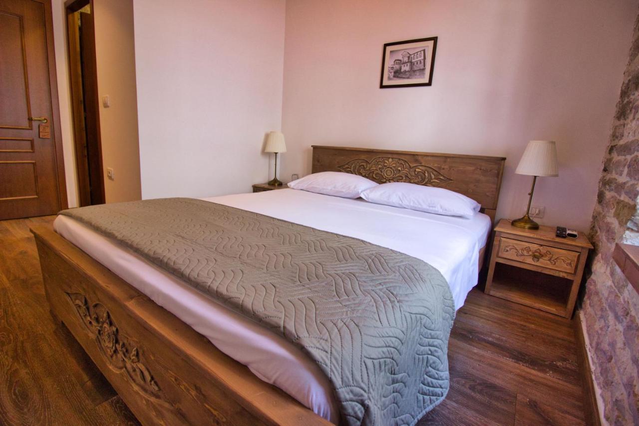 4 Rooms Gjirokastra Eksteriør billede